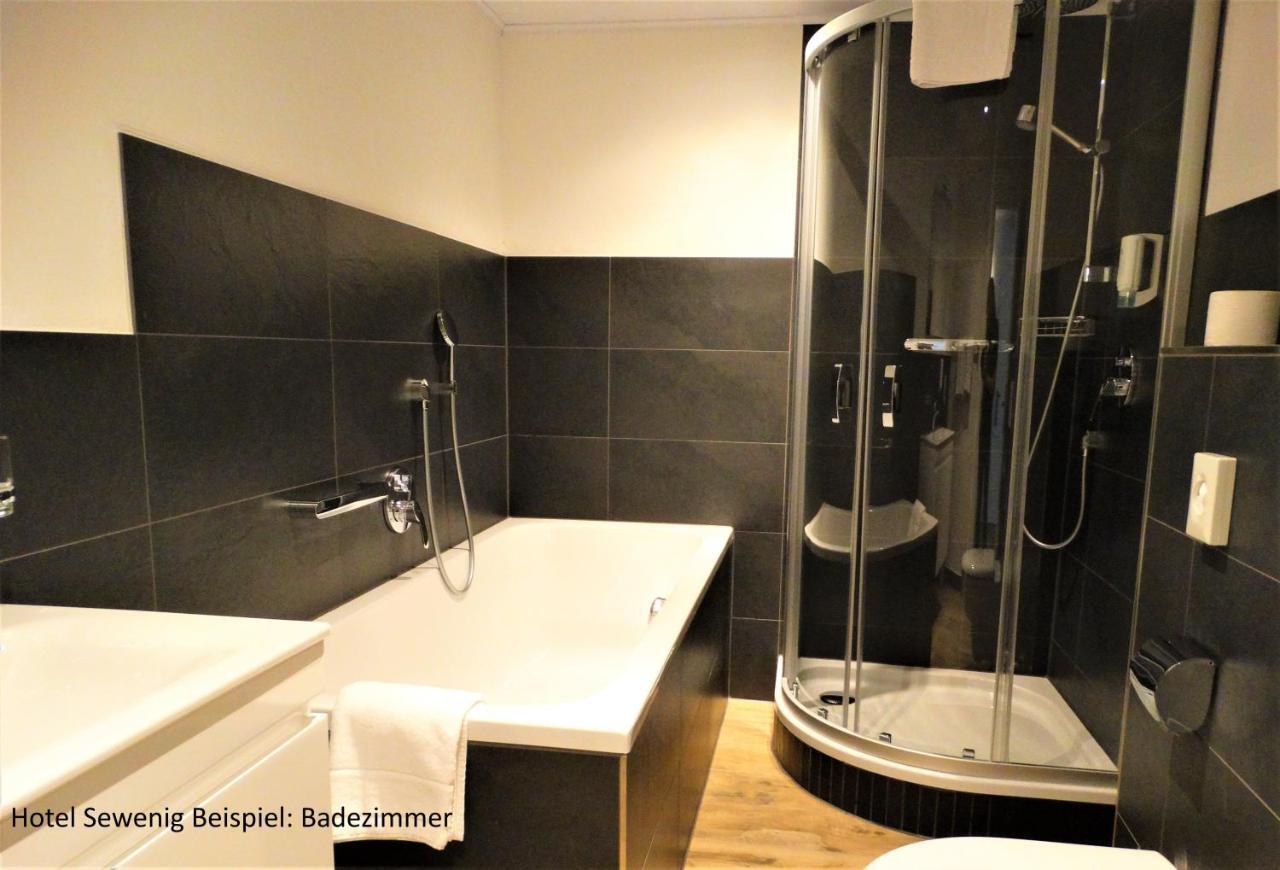 Hotel Sewenig Mueden Bagian luar foto